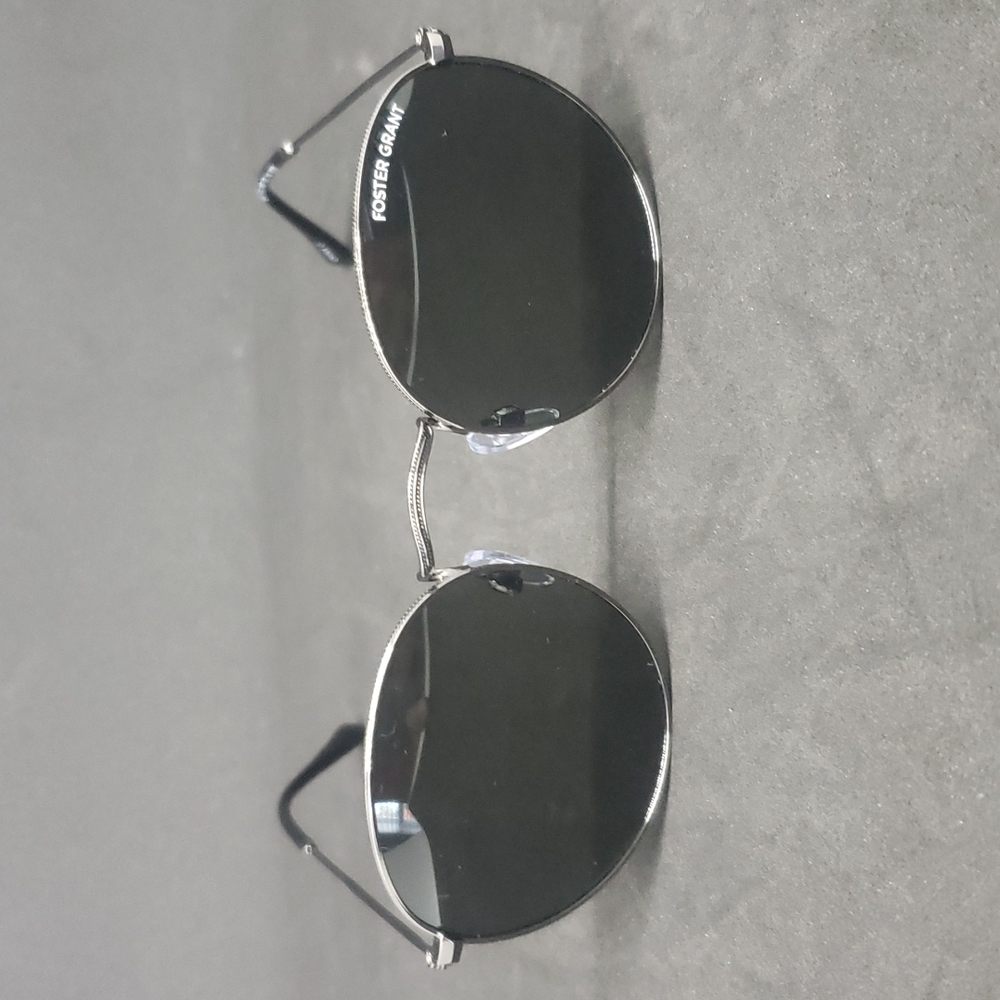 Foster Grant metal sunglasses